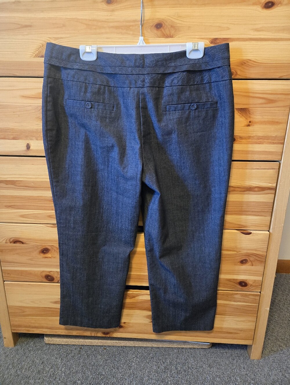 MAURICES Classic Straight-Leg Cropped Dress Pants in Dark Blue. Size 11/12. - Picture 2 of 8